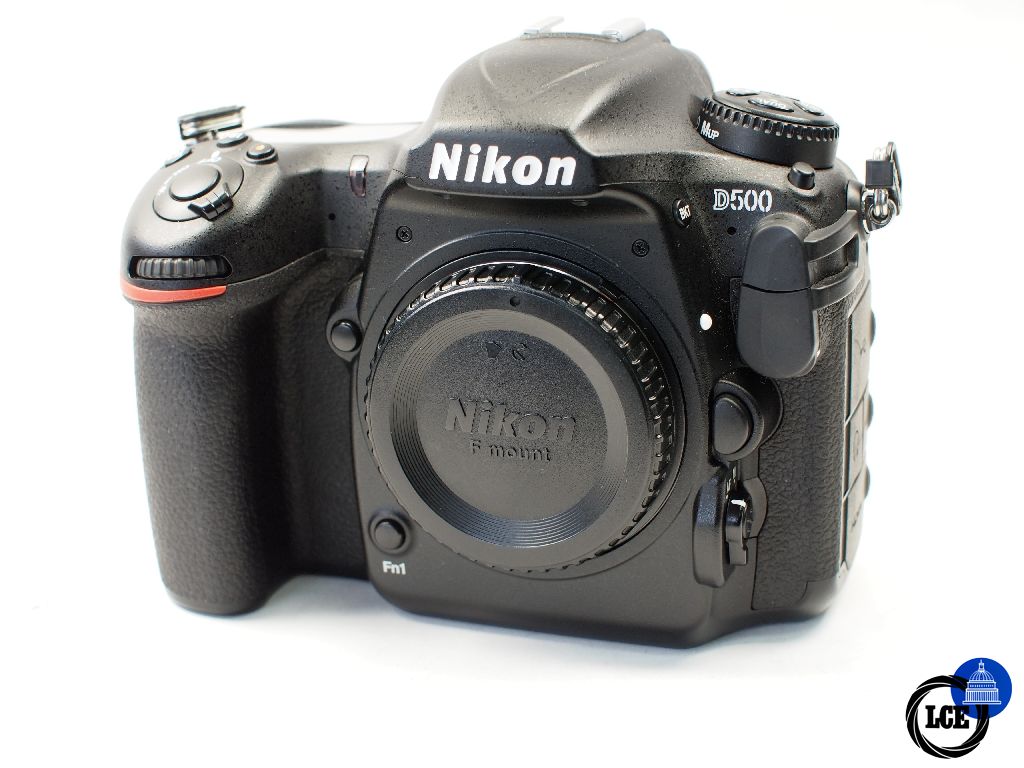 Nikon D500 Body less than 3.6k shutter count
