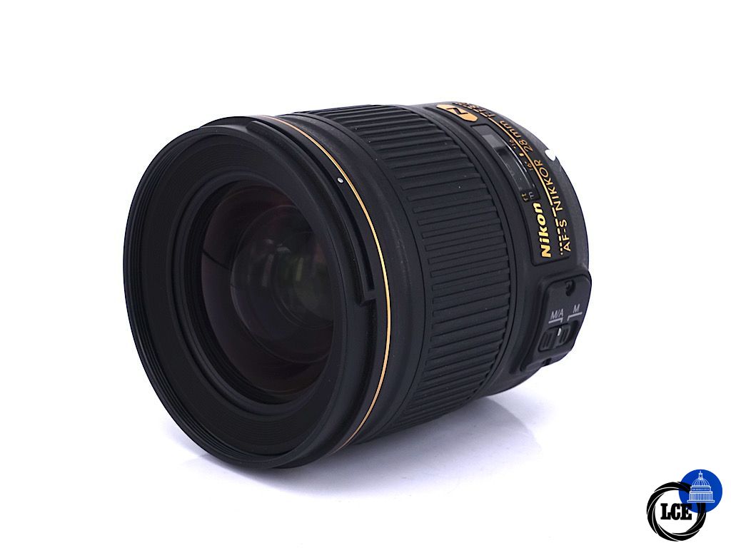 Nikon AF-S 28mm F1.8G | 5* Nikon AF-S 28mm F1.8G | 5*