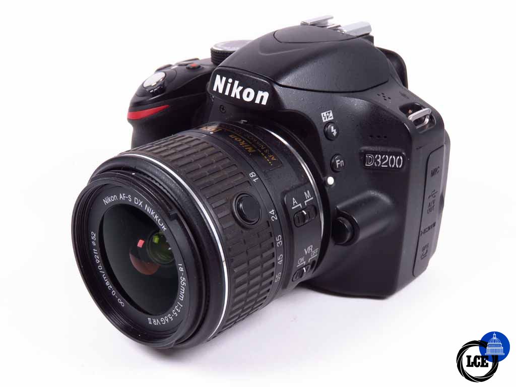 Nikon D3200 c/w 18-55
