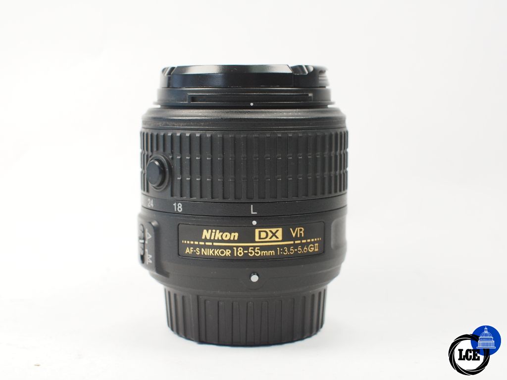 Nikon DX 18-55mm F3.5-5.6G II Nikon DX 18-55mm F3.5-5.6G II
