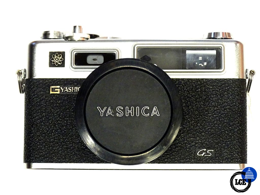 Yashica Electro 35GS Outfit