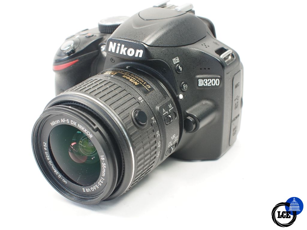 Nikon D3200 with 18-55mm f3.5-5.6GII AF-S VR