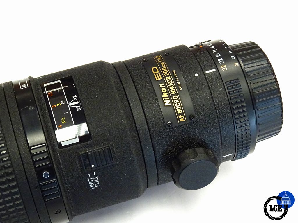 Nikon 200mm f4 D Micro ED Af