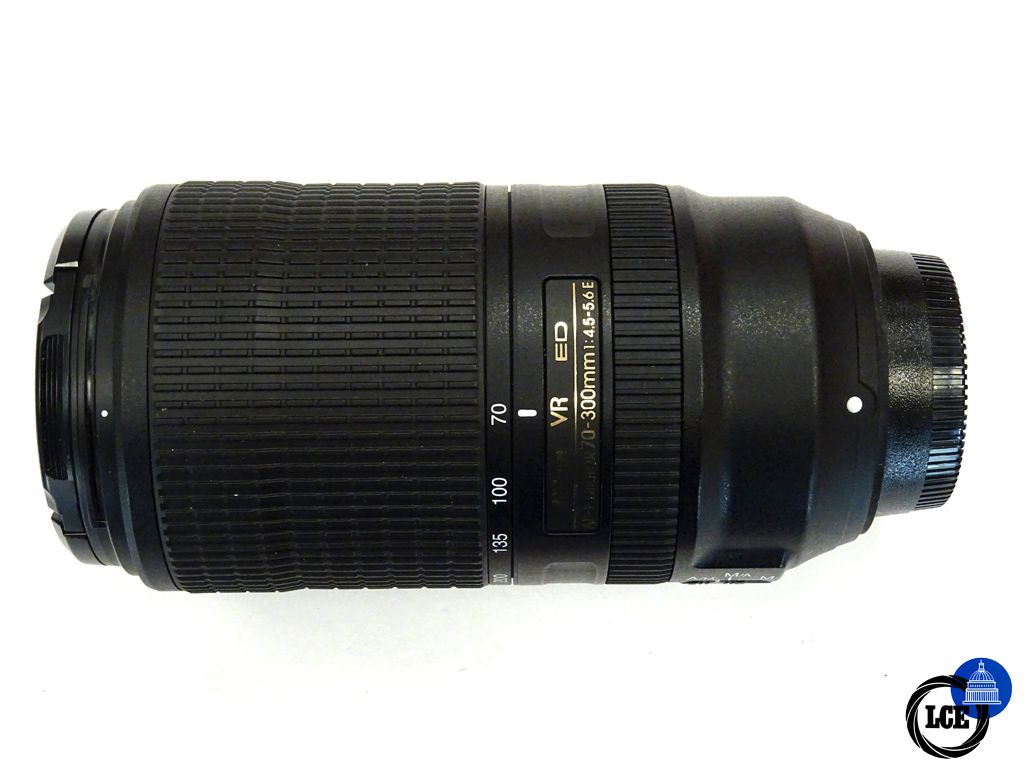 Nikon 300mm AF-P FX VR ED