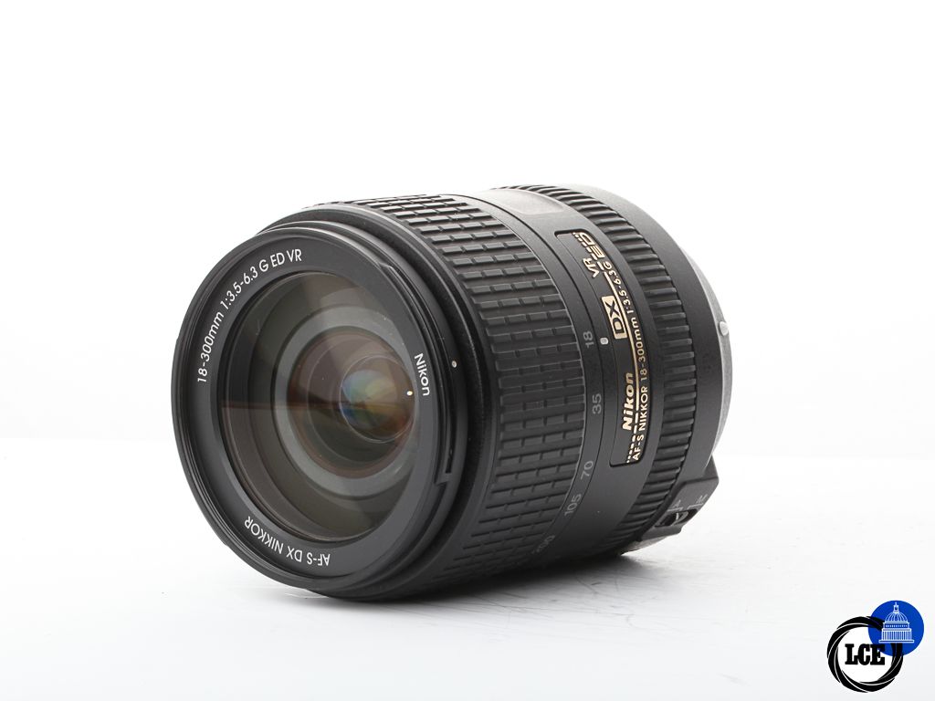 Nikon AF-S 18-300mm f/3.5-6.3G DX ED VR | 10114128