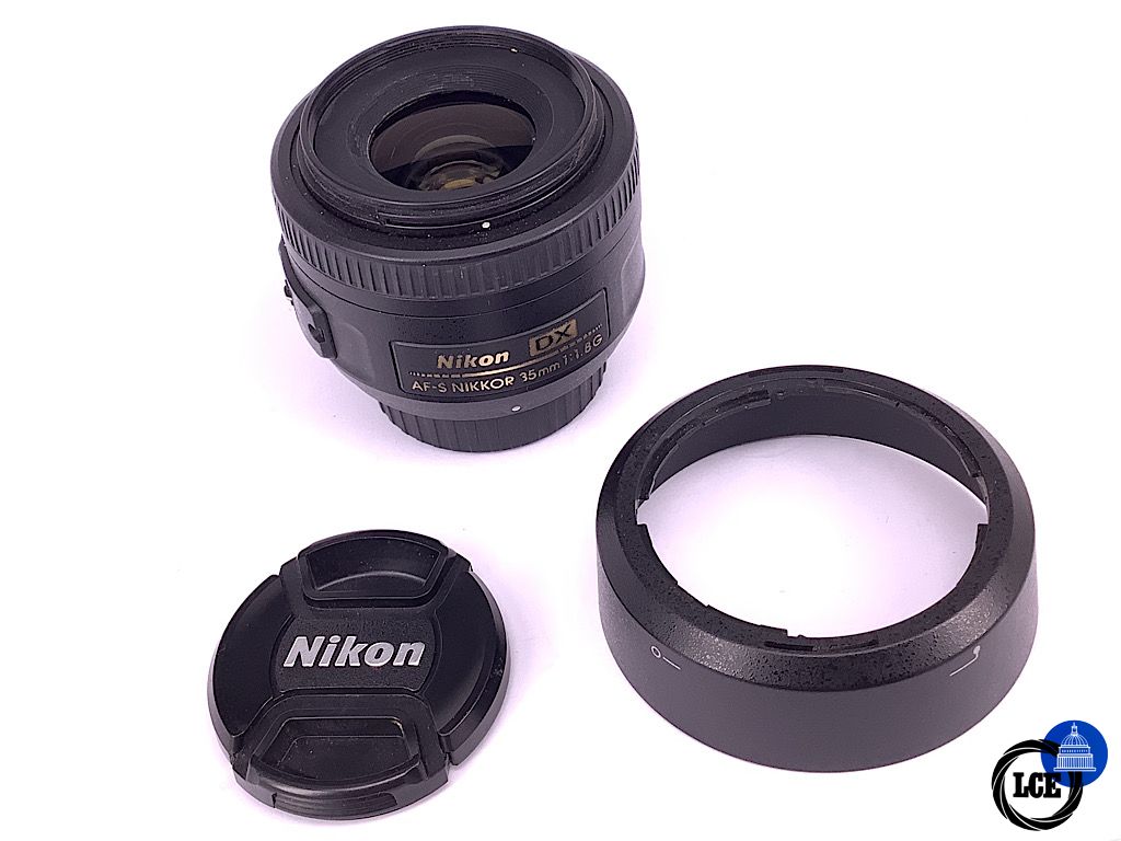 Nikon AF-S 35mm f1.8 DX Nikon AF-S 35mm f1.8 DX