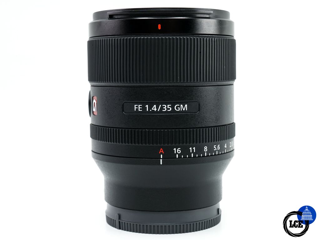 Sony FE 35mm F1.4 GM * MINT & BOXED * Sony FE 35mm F1.4 GM * MINT & BOXED *