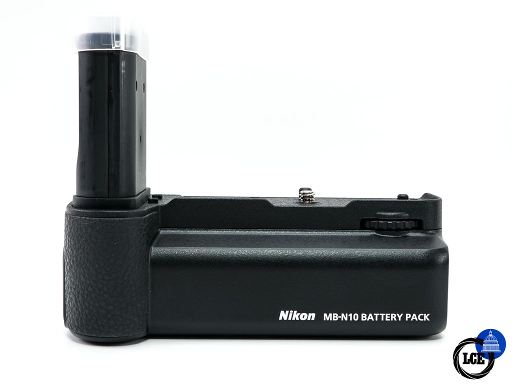 Nikon MB-N10 Battery Pack * MINT & BOXED *
