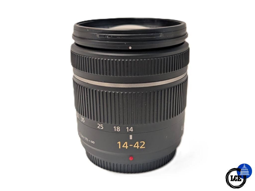Panasonic Lumix G 14-42mm F3.5-5.6 Mega O.I.S H-FS014042