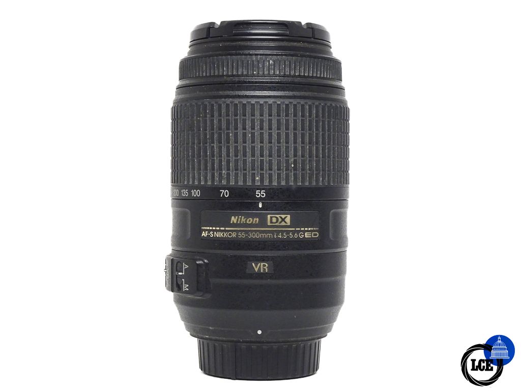 Nikon 55-300mm f/4.5-5.6G ED DX AF-S *fungus*