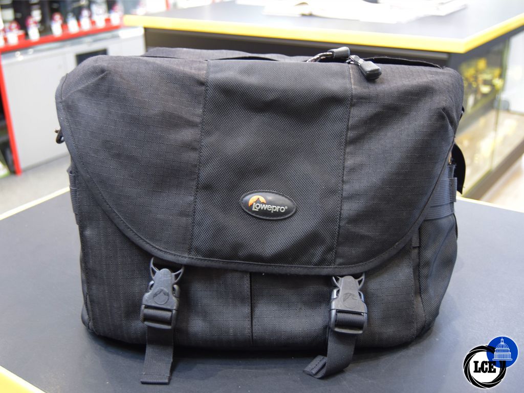 LowePro Stealth Reporter 400AW 