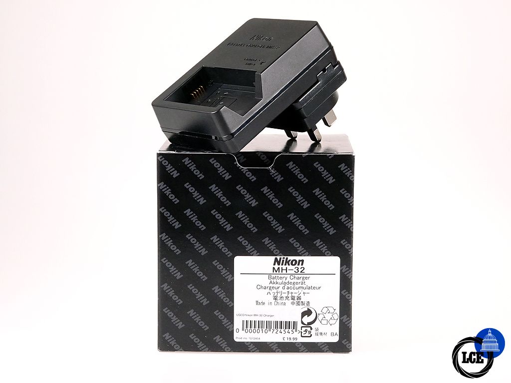 Nikon MH-32 Charger