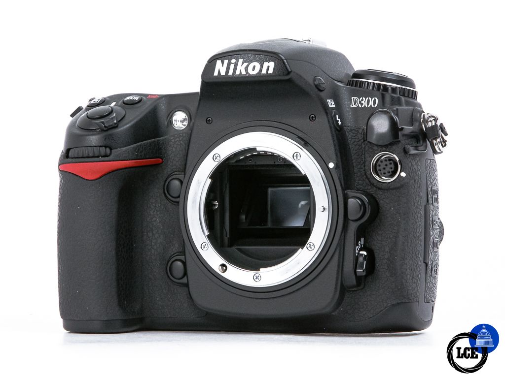 Nikon D300 Body **22k Shutter Count**