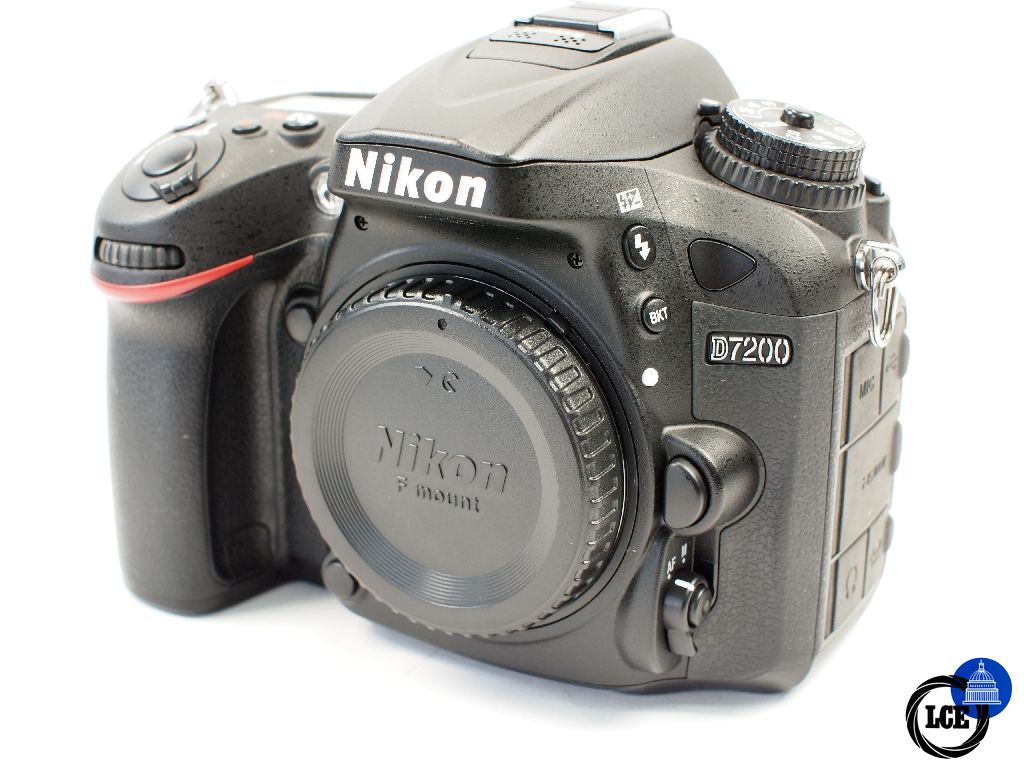 Nikon D7200 