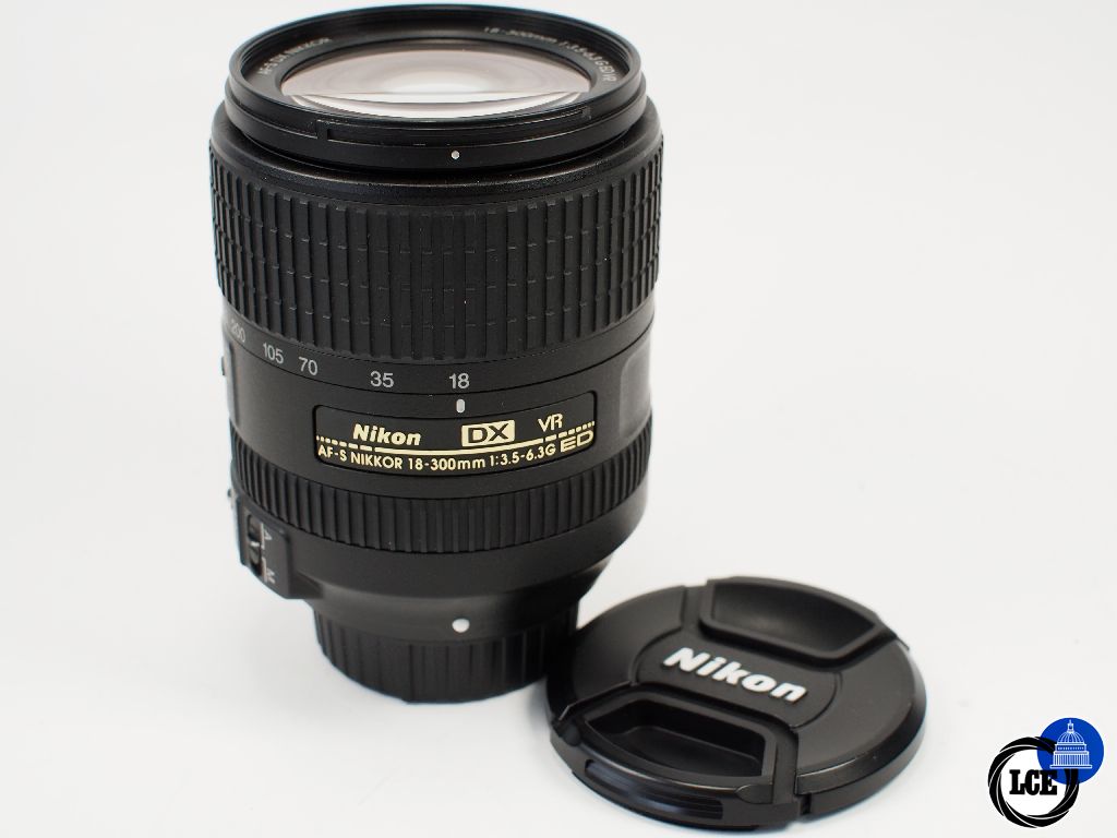 Nikon DX 18-300mm F3.5-5.6 VR Nikon DX 18-300mm F3.5-5.6 VR
