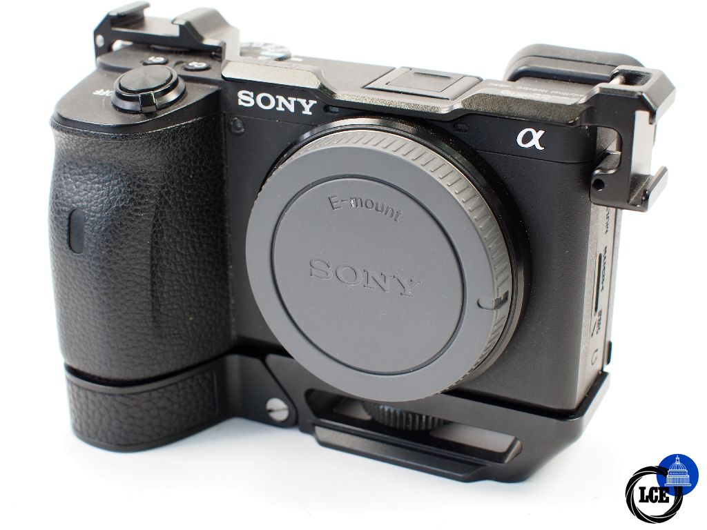 Sony A6600 + Wepto Grip Sony A6600 + Wepto Grip