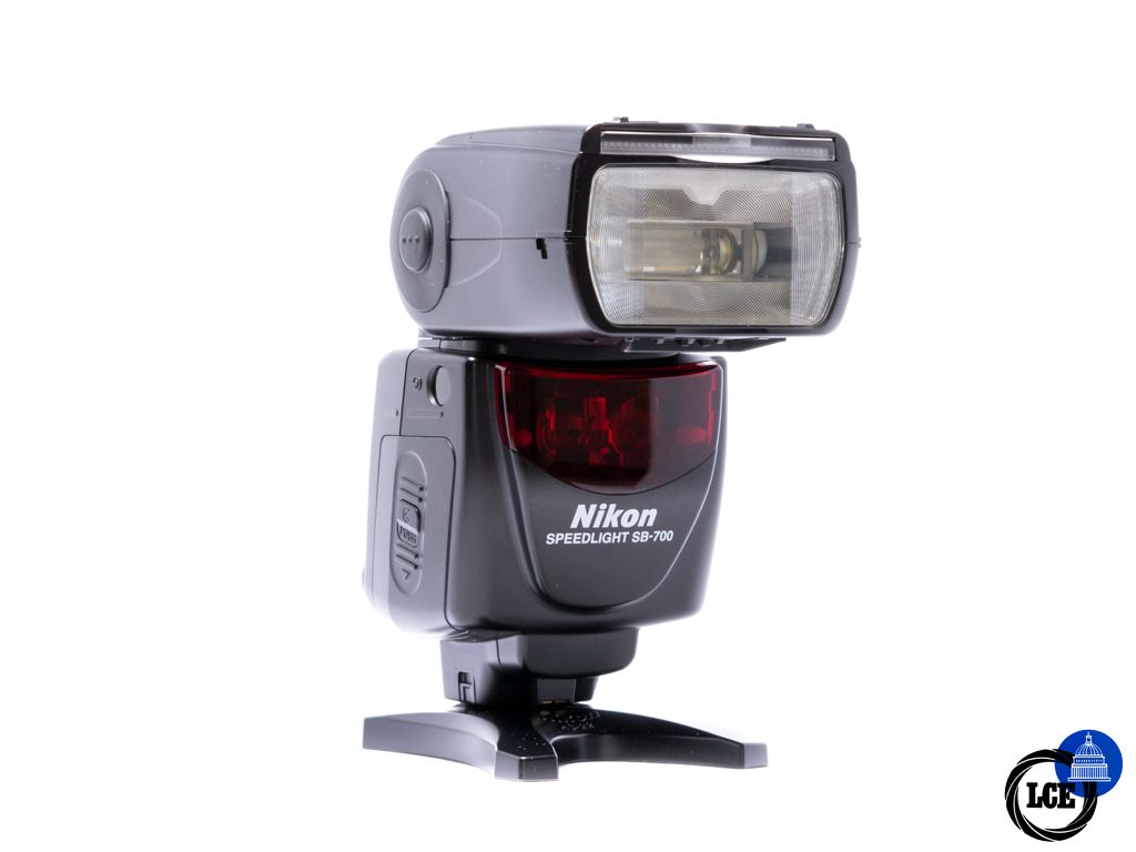 Nikon Speedlight SB-700 flash *Boxed*