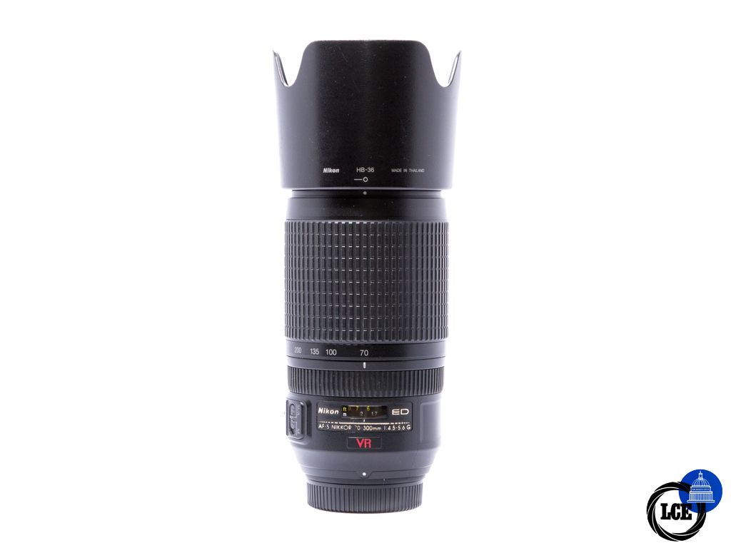 Nikon AF-S 70-300mm f4.5-5.6 G ED VR Nikon AF-S 70-300mm f4.5-5.6 G ED VR