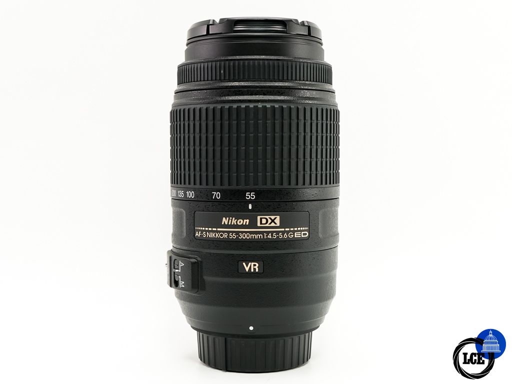 Nikon AF-S 55-300mm F4.5-5.6G ED DX VR Nikon AF-S 55-300mm F4.5-5.6G ED DX VR