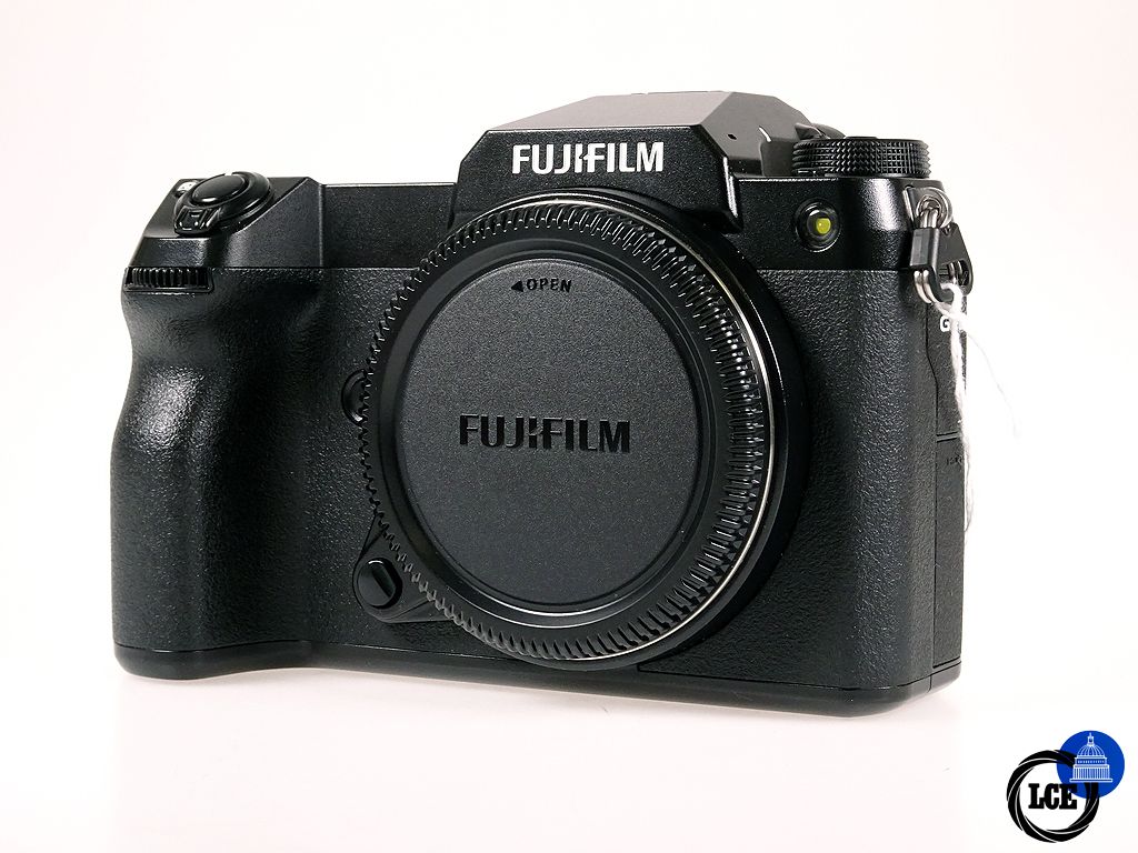 FujiFilm GFX100S Body