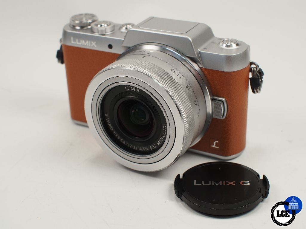 Panasonic Lumix GF-7 + 12-32mm