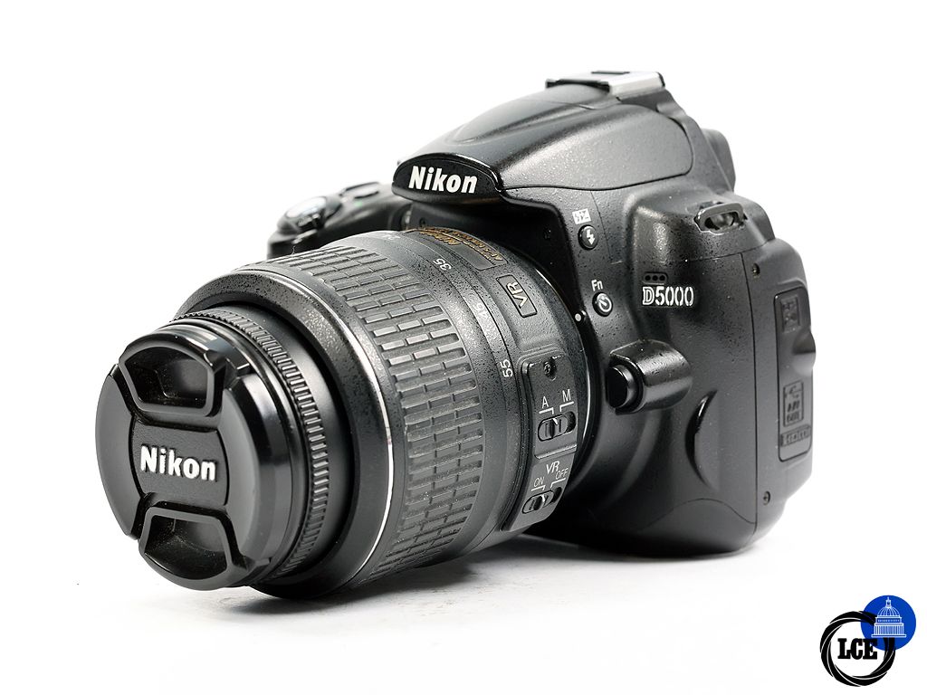 Nikon D5000 +18-55mm 