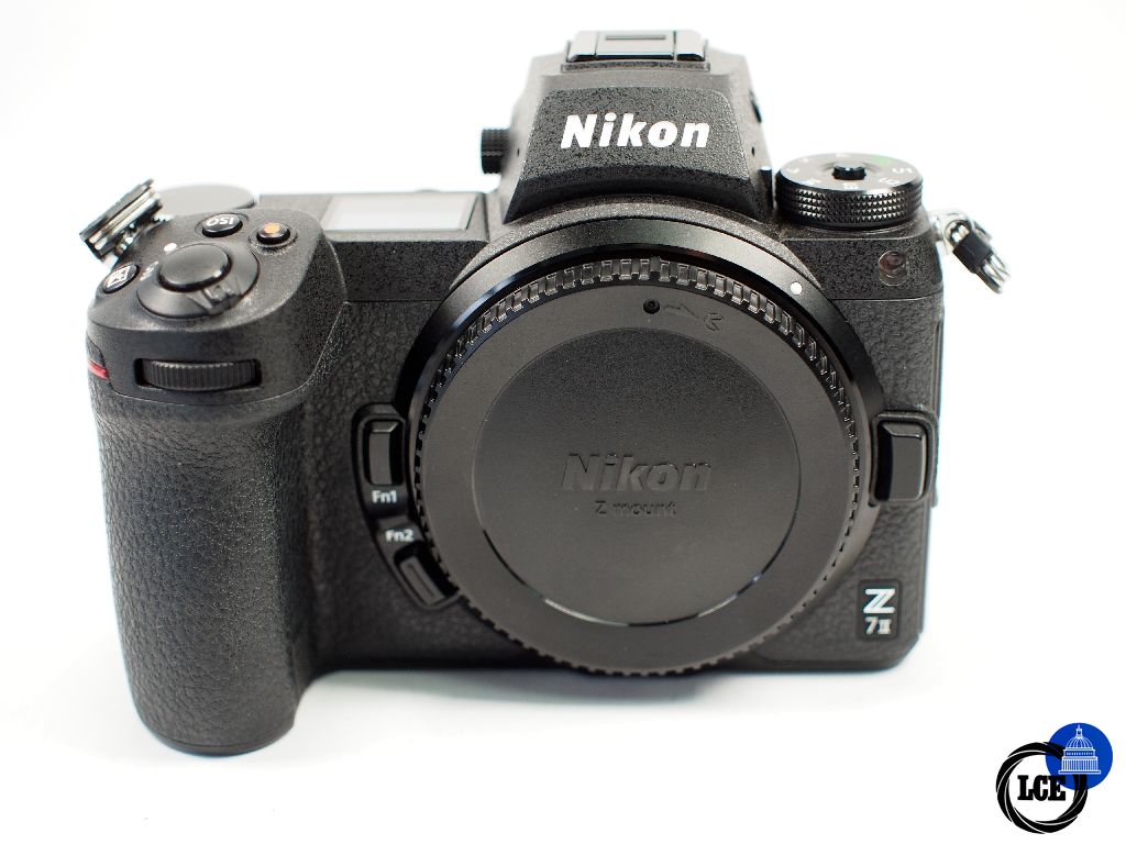 Nikon Z7 II Body shuter count less than 13.2k