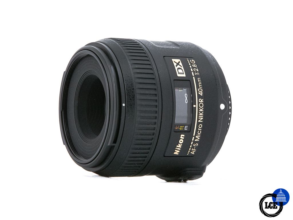 Nikon AF-S 40mm f2.8 G Macro DX