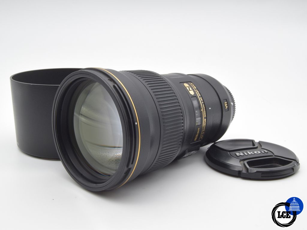 Nikon AF-S 300mm f/4E PF ED N VR