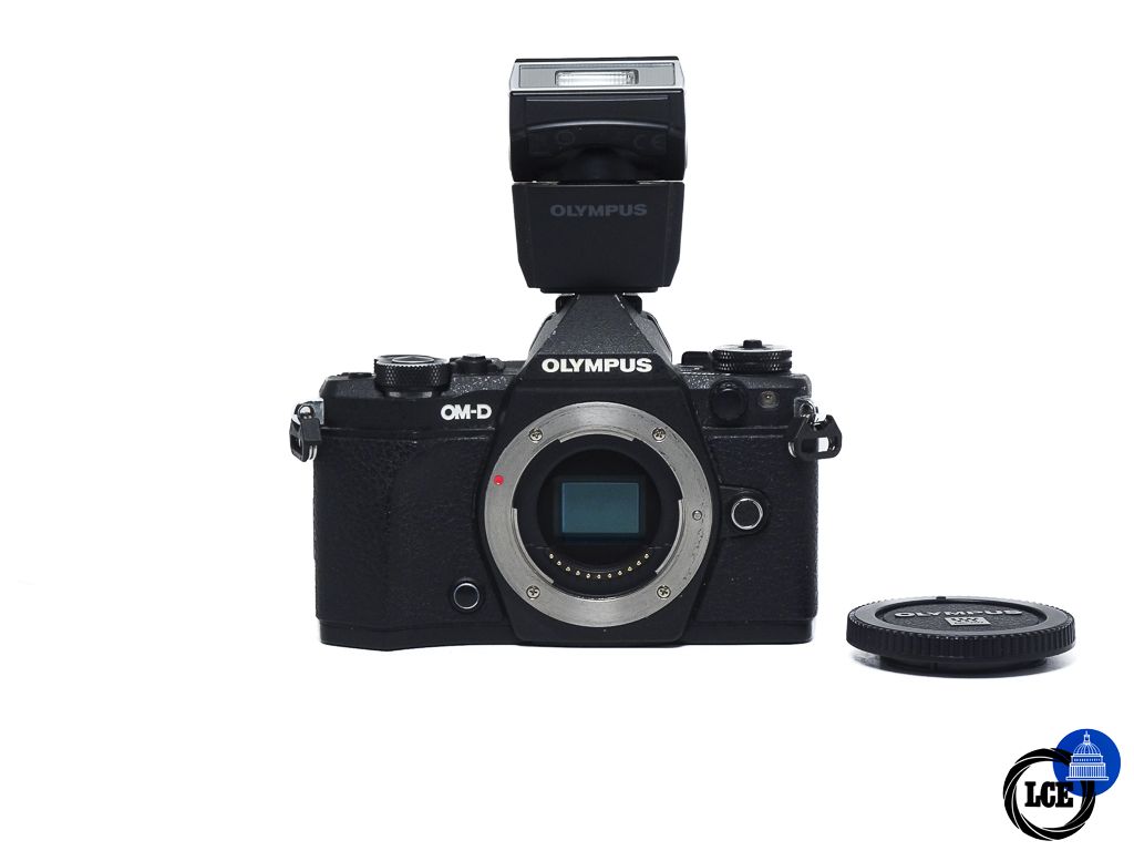 Olympus E-M5 II Olympus E-M5 II