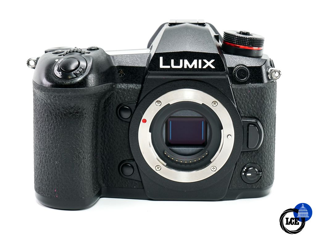 Panasonic Lumix G9 Body * BOXED / SHUTTER COUNT ON 4.2K*