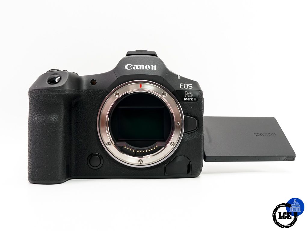 Canon EOS R5 Mark II * MINT, BOXED & 1K SHUTTER COUNT *