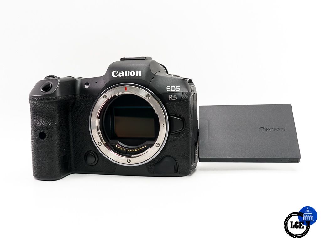 Canon EOS R5 Body * BOXED *
