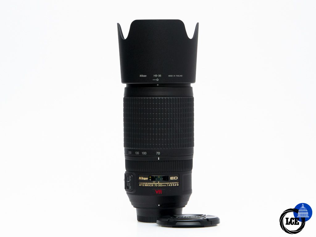 Nikon AF-S 70-300mm f/4.5-5.6 G ED VR Nikon AF-S 70-300mm f/4.5-5.6 G ED VR