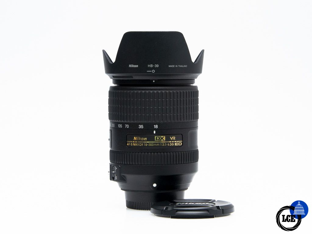 Nikon AF-S 18-300mm f/3.5-6.3 G DX ED VR Nikon AF-S 18-300mm f/3.5-6.3 G DX ED VR