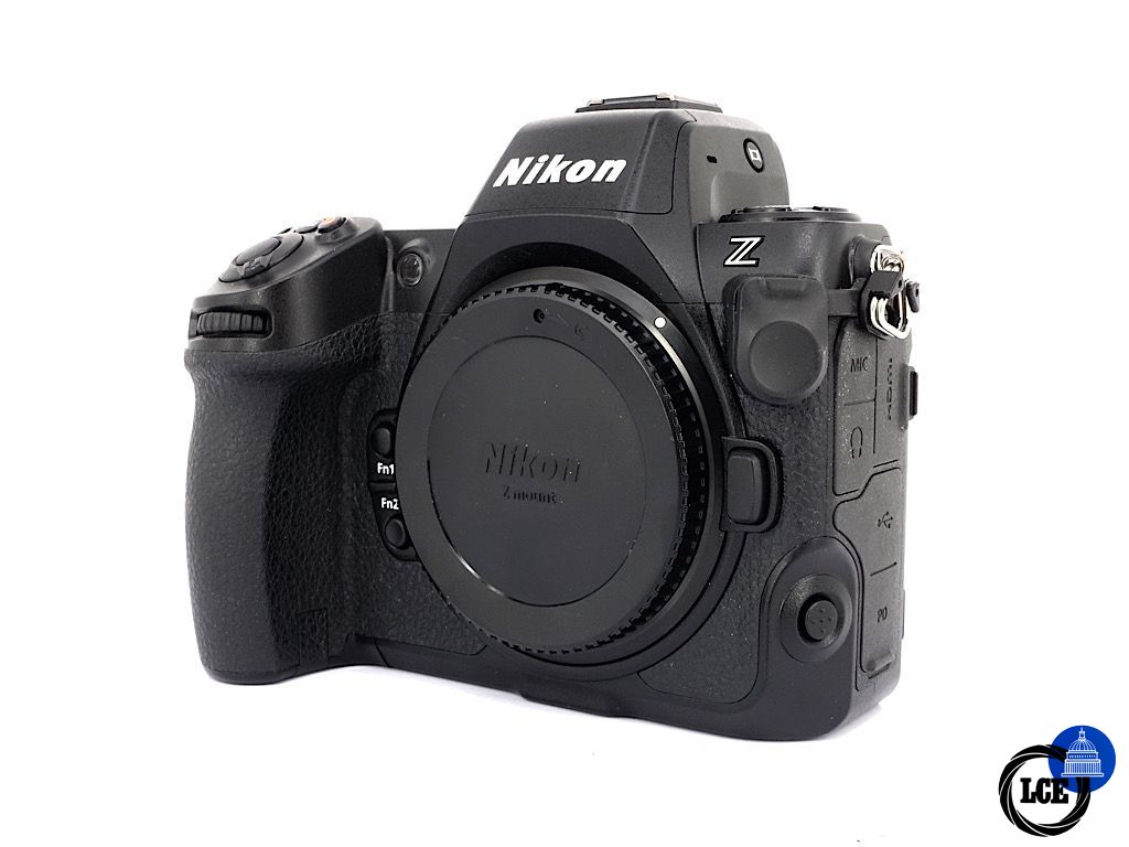 Nikon Z 8 Body-Boxed | 4* 878 shutter count.