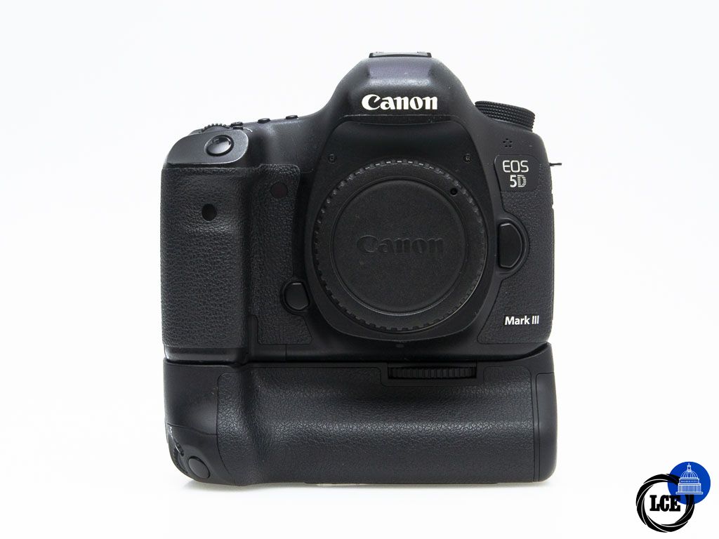 Canon EOS 5D III + BG-E11 Grip Canon EOS 5D III + BG-E11 Grip