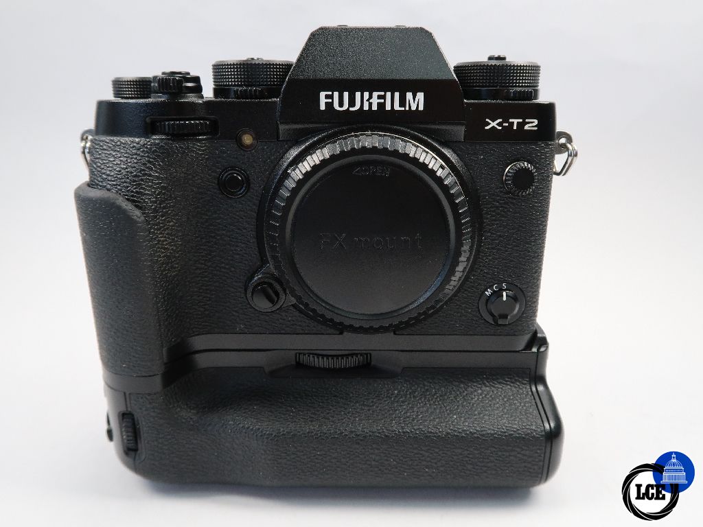 FujiFilm X-T2 + VPB-XT2