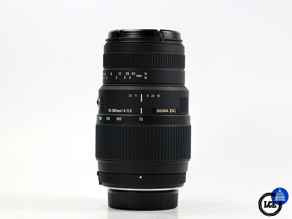 Sigma 70-300mm f/4-5.6 DG *Nikon F* *Boxed* | 1277118