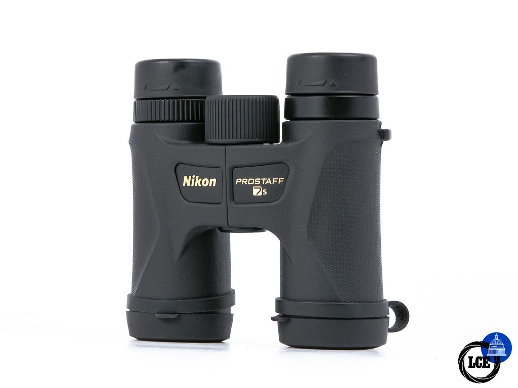 Nikon Prostaff 7S 8X30