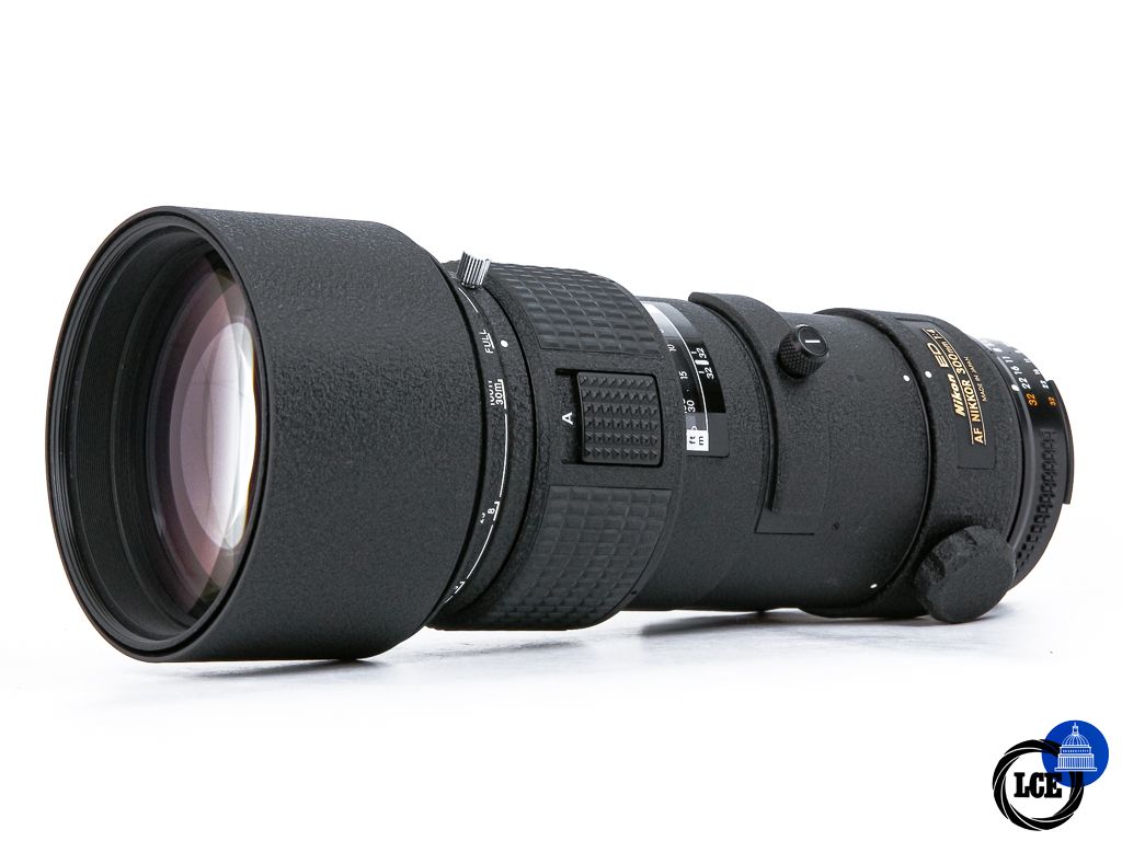 Nikon AF 300mm f4 ED Nikon AF 300mm f4 ED