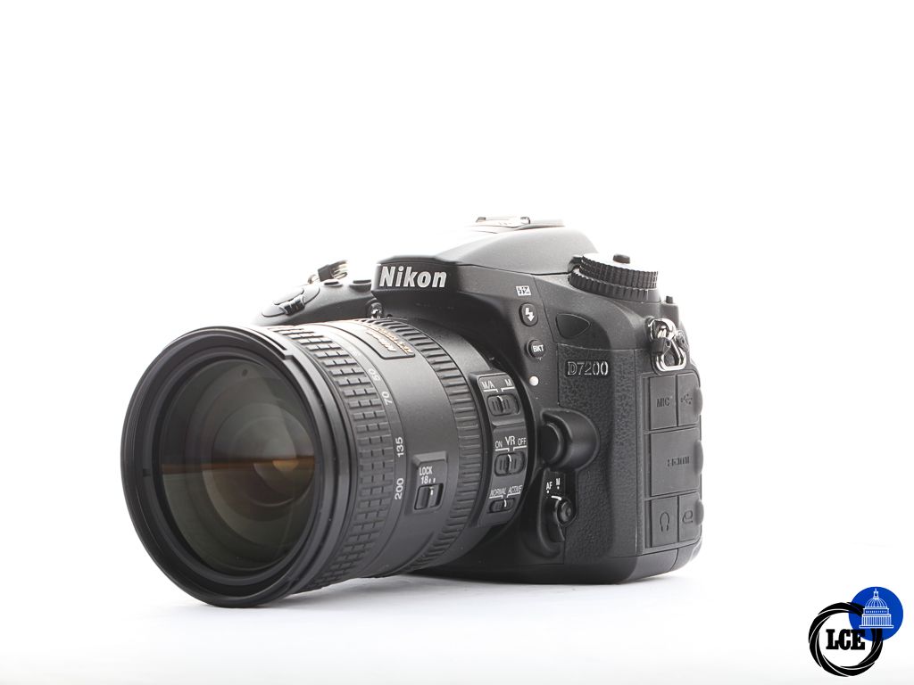 Nikon D7200 + 18-200mm | 10114552