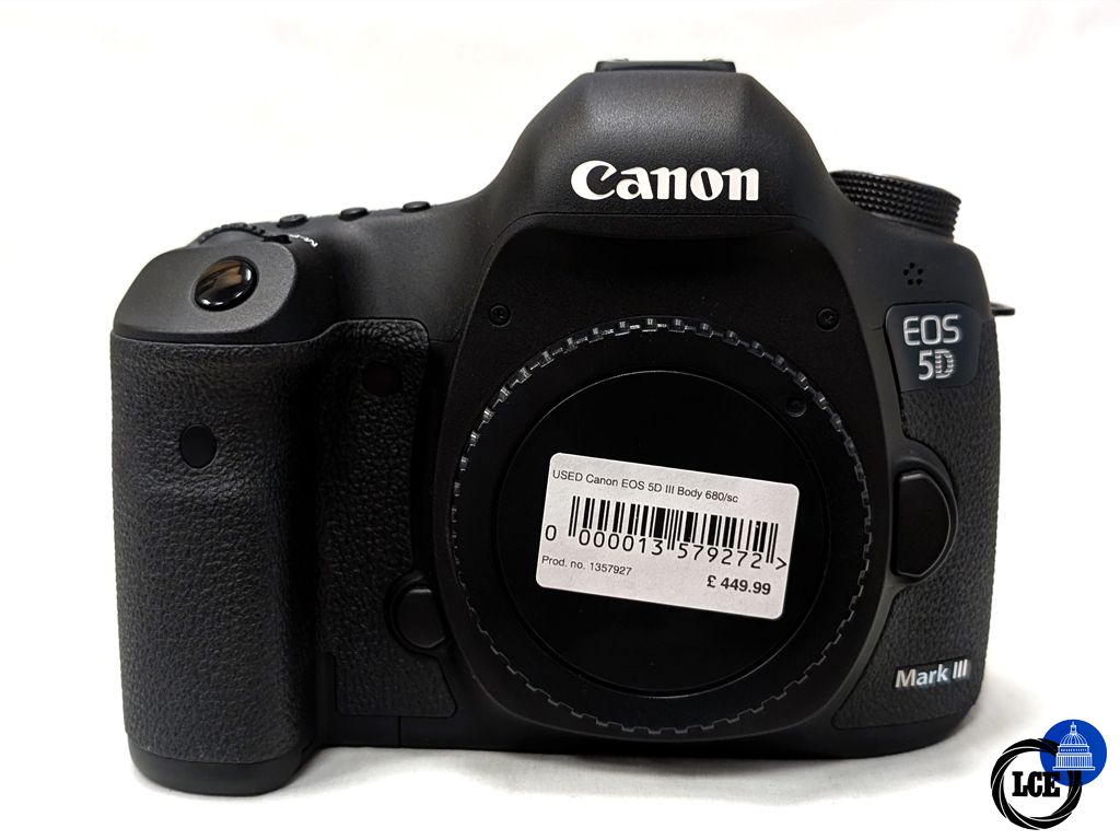 Canon EOS 5D Mark III Body - Very Low 680/sc
