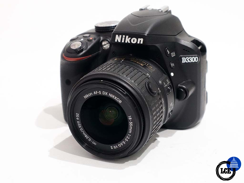 Nikon D3300 + AF-S 18-55mm DX VR