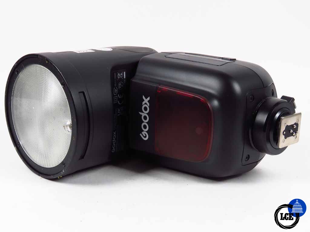 Godox V1 F