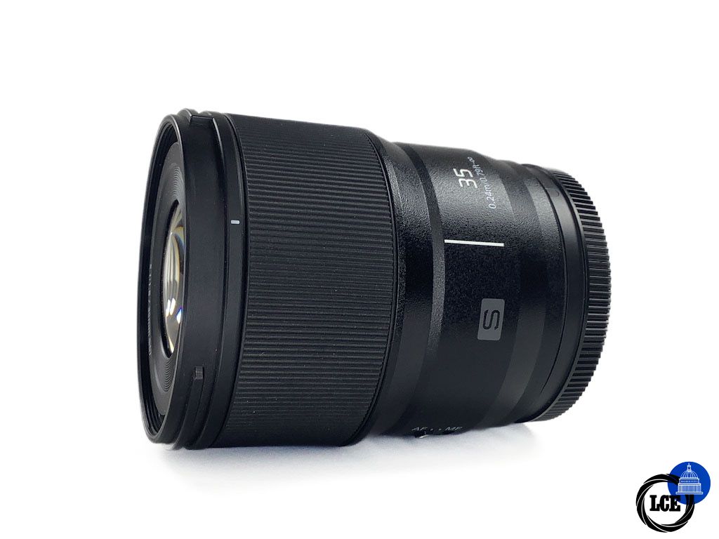 Panasonic LUMIX 35mm F1.8 S Panasonic LUMIX 35mm F1.8 S