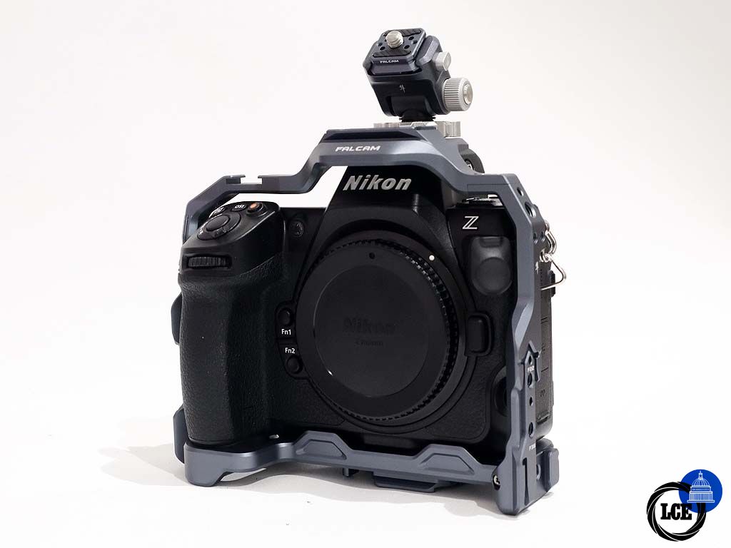 Nikon Z8 Body Only + Cage Kit