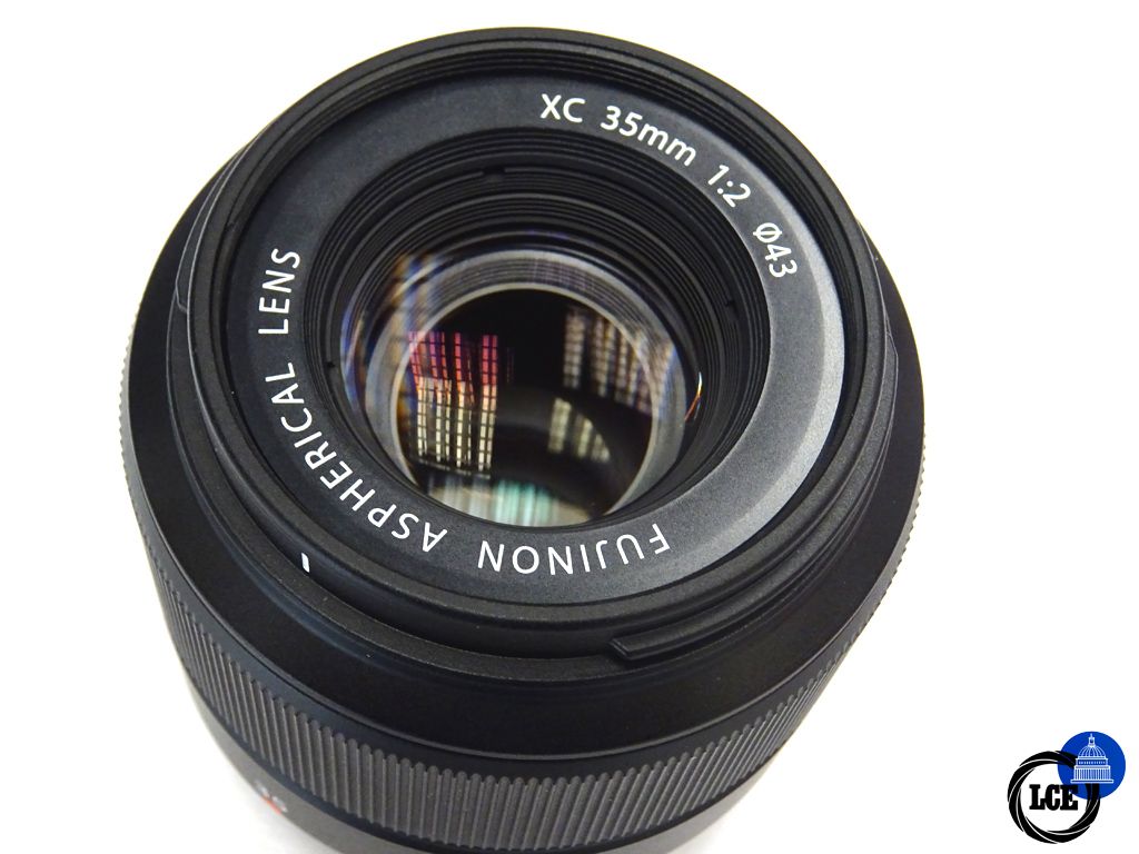 FujiFilm XC 35mm f2 