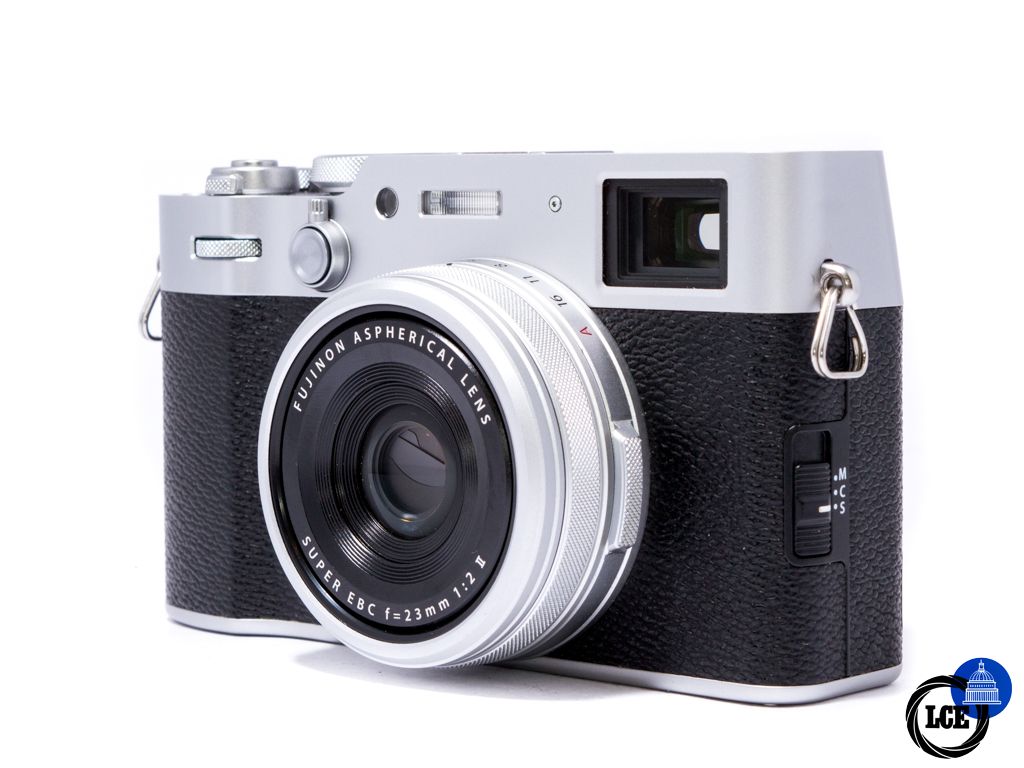 FujiFilm X100VI Silver *Boxed*
