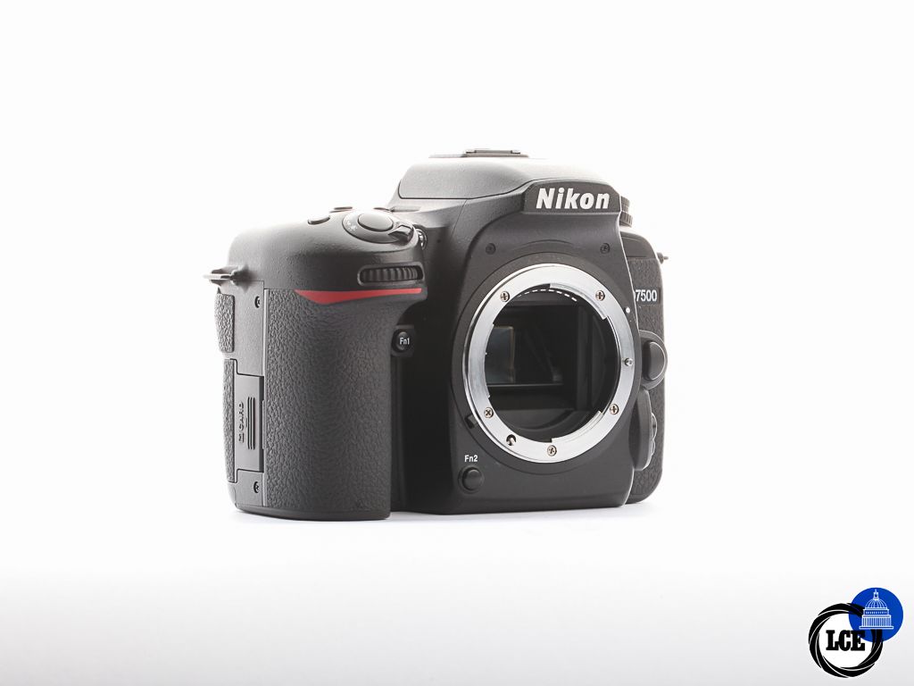 Nikon D7500 Body [4*] - 10114586
